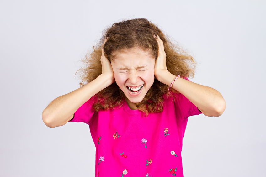 TANTRUM and MELTDOWNS What's the difference? Child